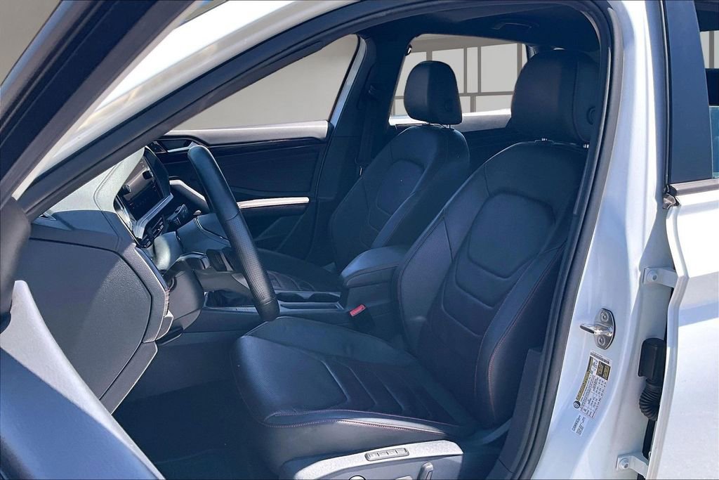 Used 2022 Volkswagen Jetta GLI Autobahn FWD image 21