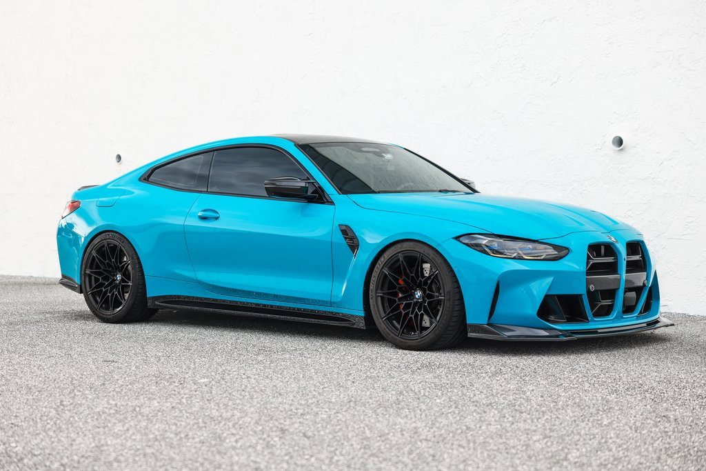 Used 2022 BMW M4 Competition w/ M Carbon Exterior Package image 4