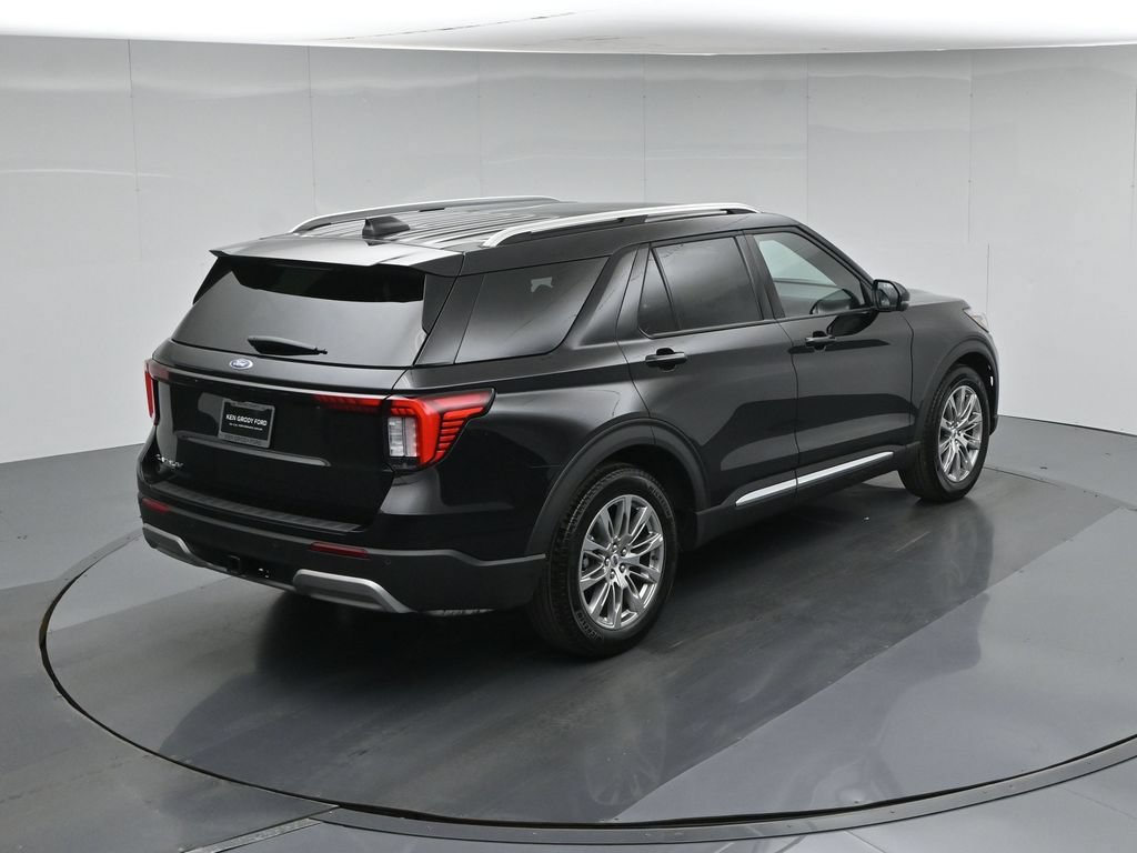 New 2026 Ford Explorer Platinum RWD image 39