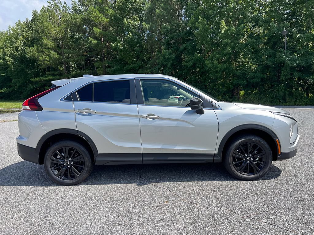 New 2026 Mitsubishi Eclipse Cross LE AWD/4WD image 8