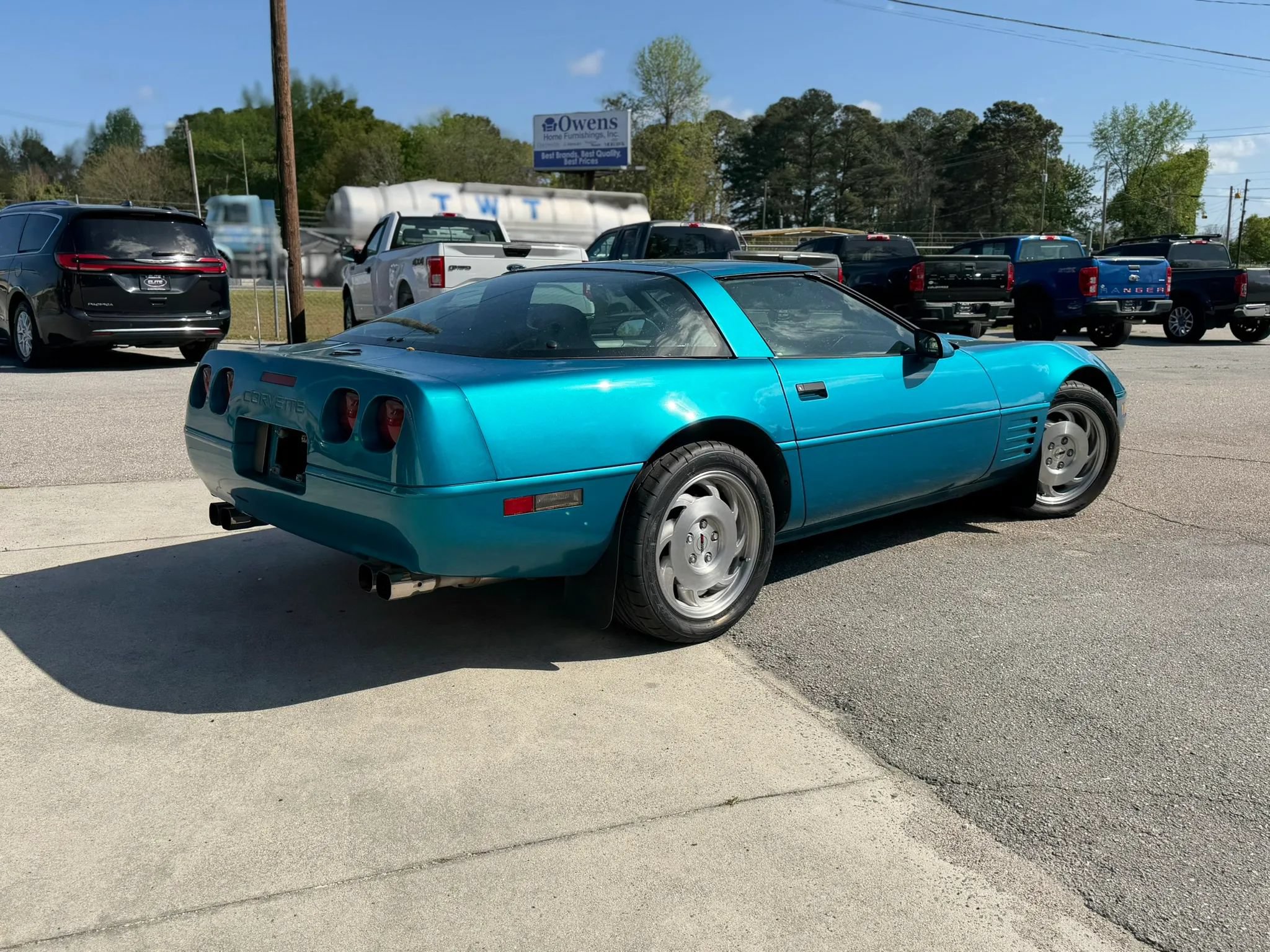 Used 1994 Chevrolet Corvette Coupe RWD image 7