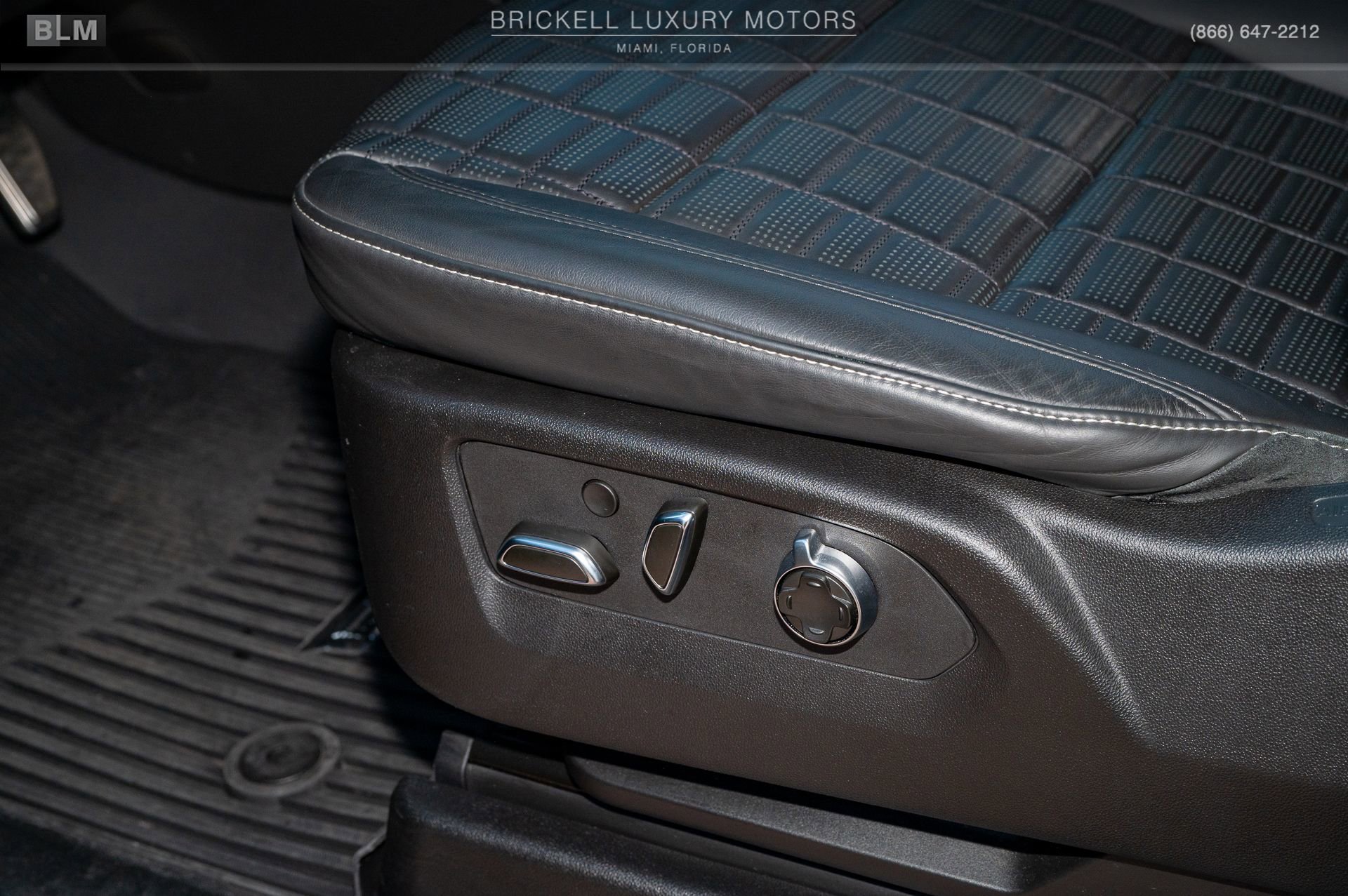 Used 2025 Cadillac Escalade V image 72