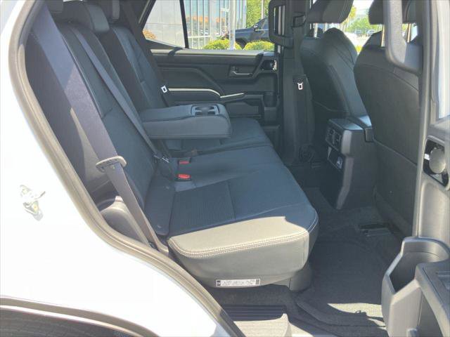 Certified 2025 Toyota 4Runner Limited AWD/4WD image 35