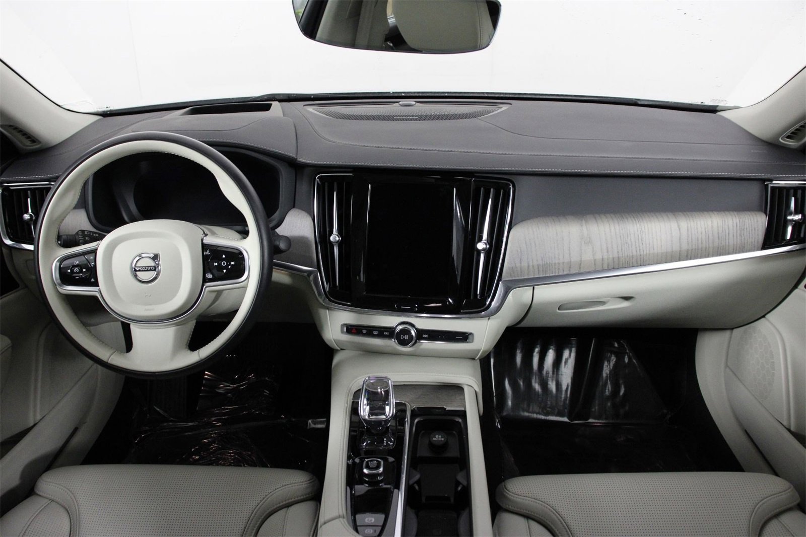 Certified 2023 Volvo S90 B6 Ultimate image 7