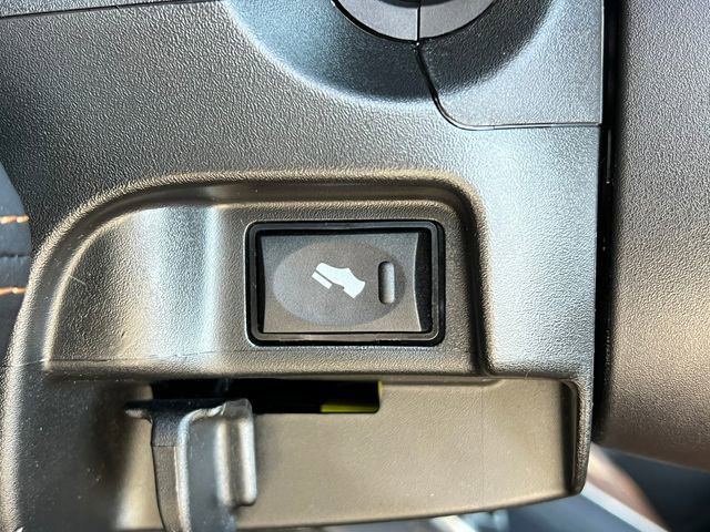 Used 2024 RAM 2500 Limited w/ Safety Group AWD/4WD image 33