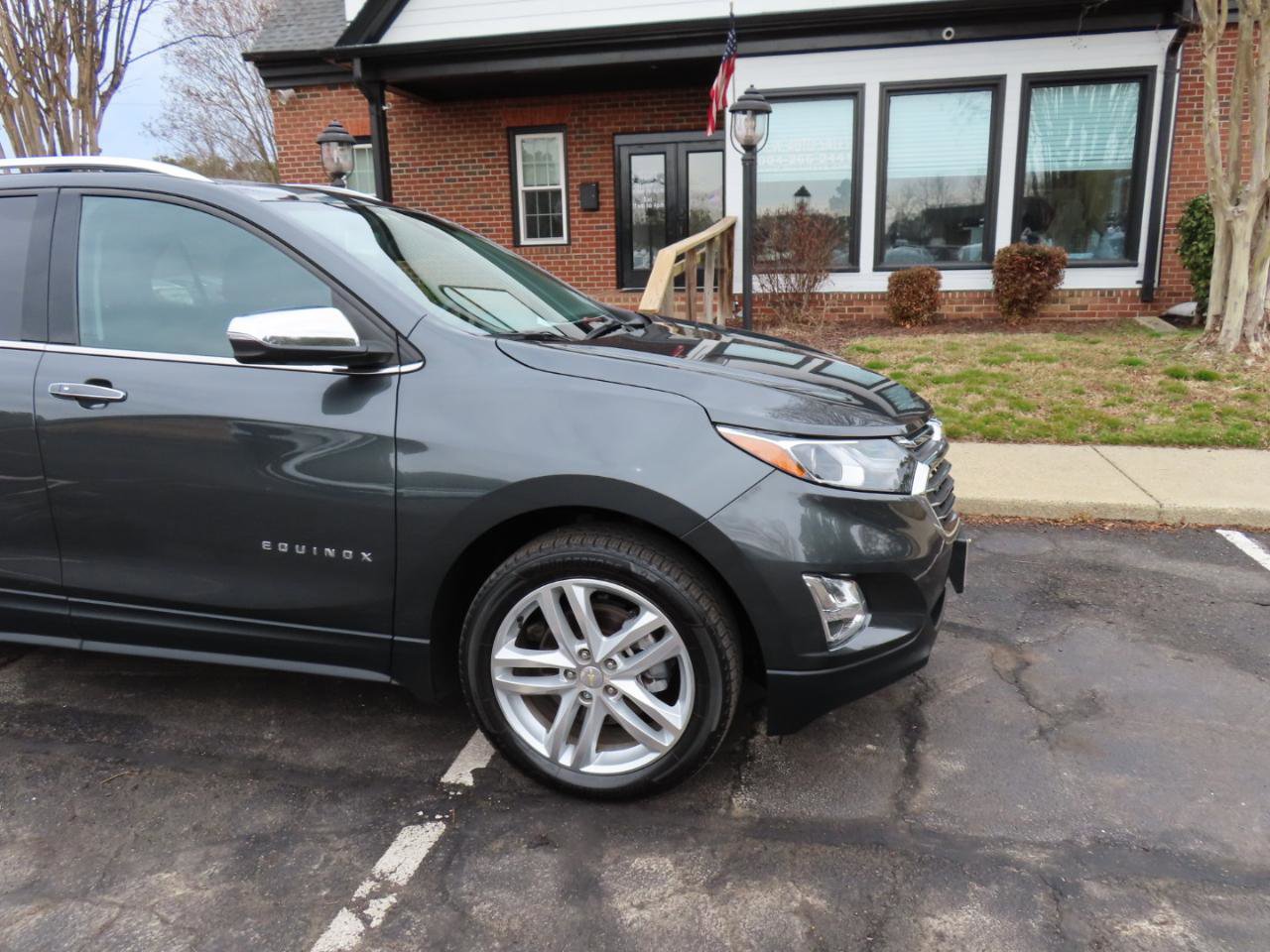 Used 2019 Chevrolet Equinox Premier image 10