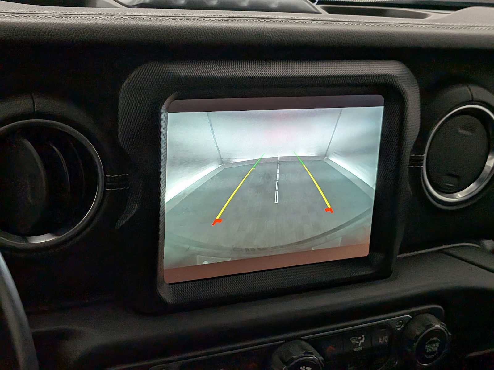 Used 2021 Jeep Wrangler Unlimited Sahara w/ Cold Weather Group image 30