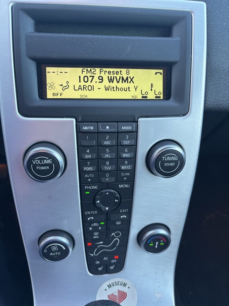 Used 2013 Volvo C70 T5 image 9