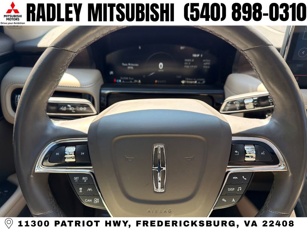 Used 2023 Lincoln Nautilus Reserve w/ Equipment Group 201A image 5