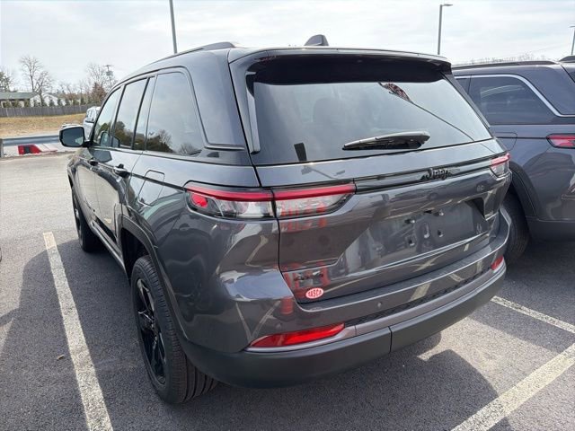 New 2026 Jeep Grand Cherokee Limited w/ Limited Altitude Package image 5