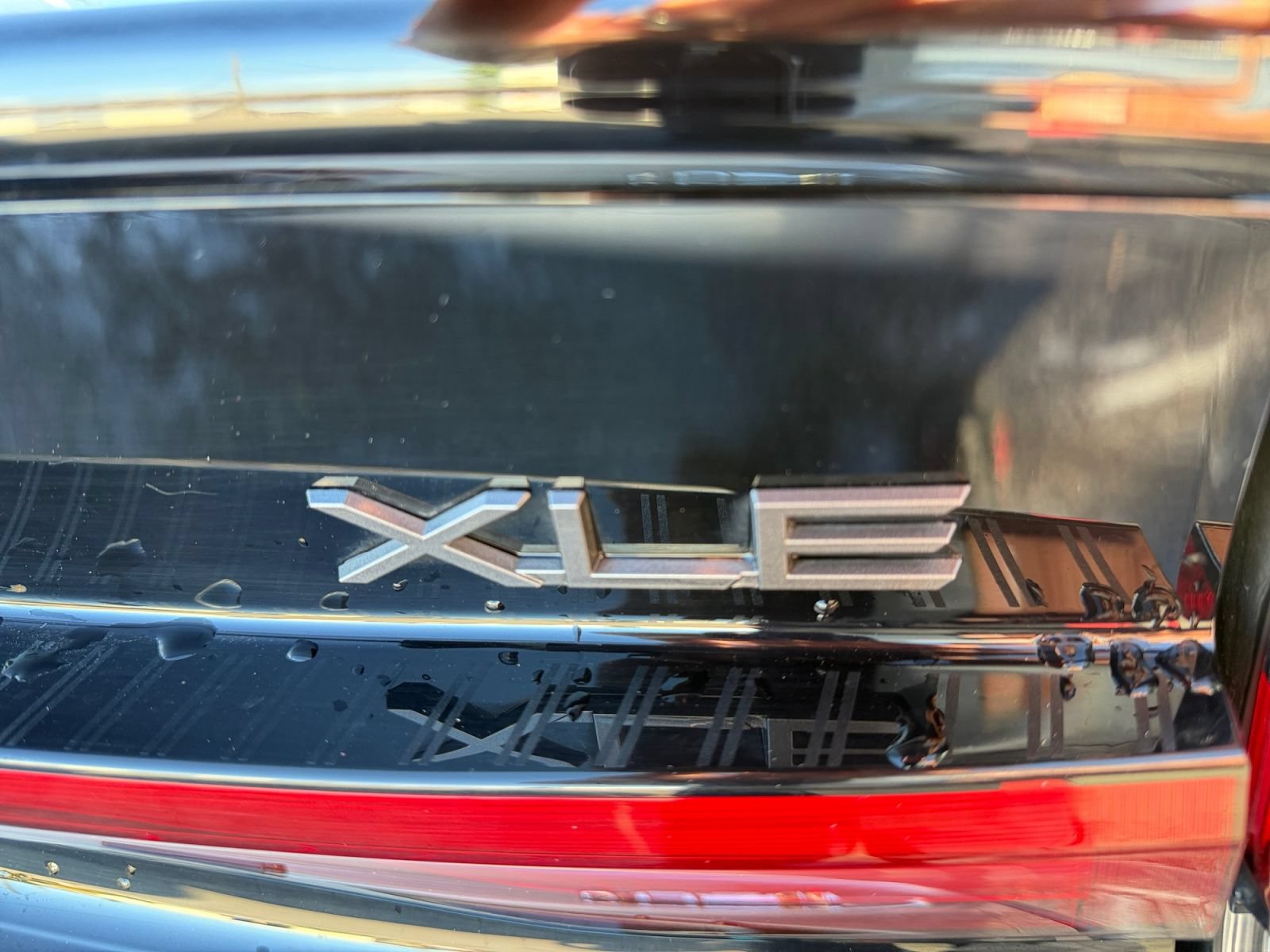 Used 2023 Toyota Prius XLE FWD image 28