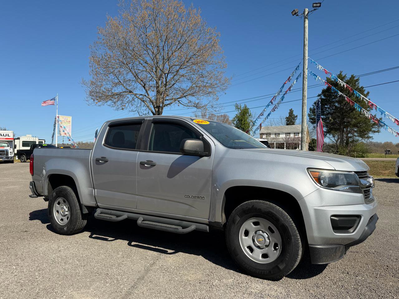 Used 2017 Chevrolet Colorado W/T w/ WT Convenience Package RWD image 2