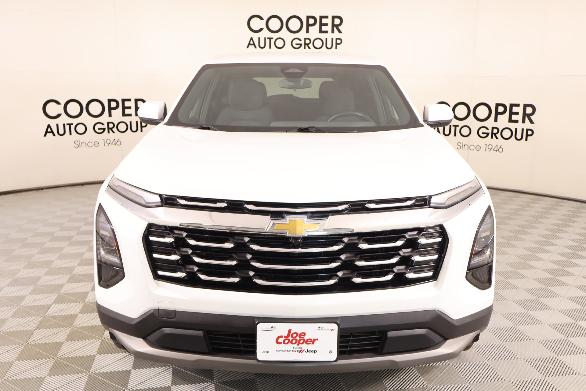 Used 2025 Chevrolet Equinox LT FWD image 9