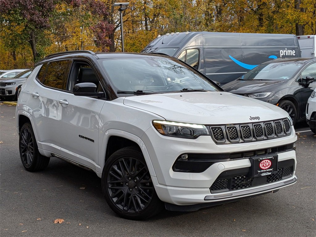 Used 2024 Jeep Compass Limited w/ High Altitude Package