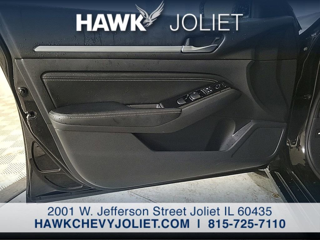 Used 2023 Nissan Altima 2.5 SV w/ SV Premium Package image 20