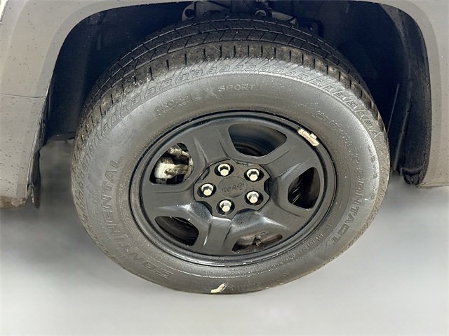 Used 2021 Jeep Renegade Sport image 29