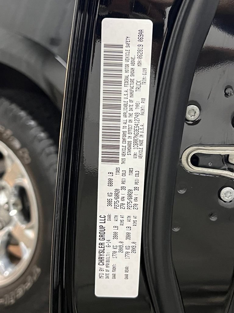 Used 2014 RAM 1500 Laramie AWD/4WD image 38