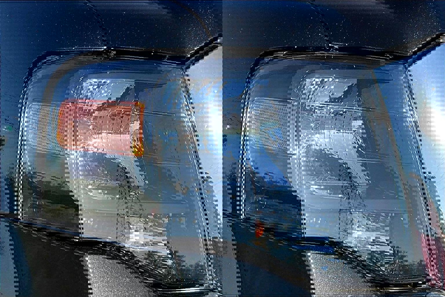 Used 2013 Ford Expedition Limited image 33