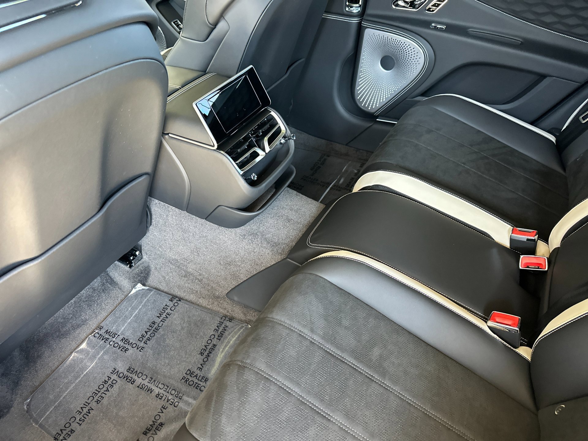 New 2025 Bentley Flying Spur Speed image 10