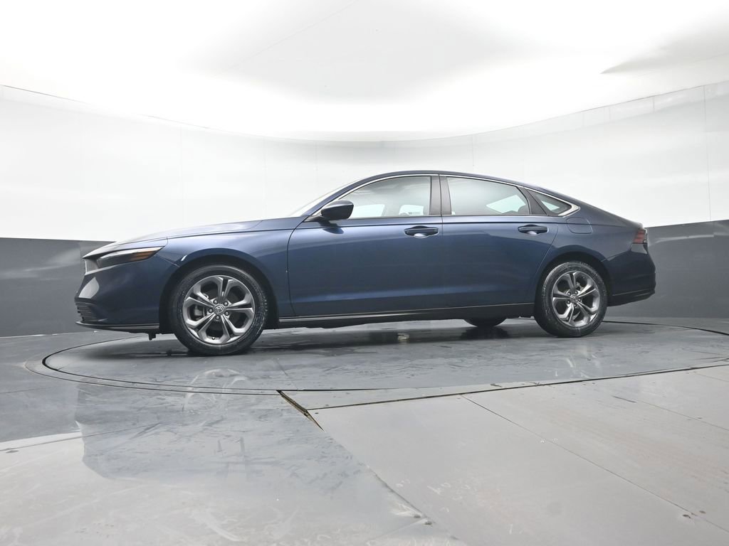 Used 2024 Honda Accord EX image 27