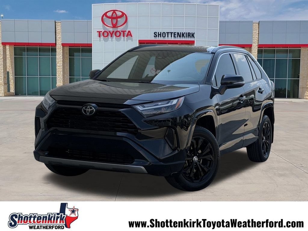 Used 2025 Toyota RAV4 SE