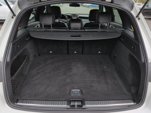 Used 2019 Mercedes-Benz GLC 300 image 13