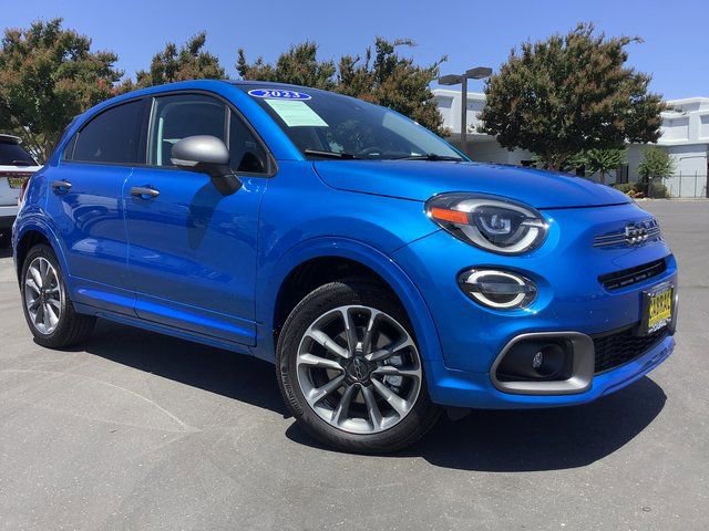 Used 2023 FIAT 500X Sport w/ Technology Group image 3