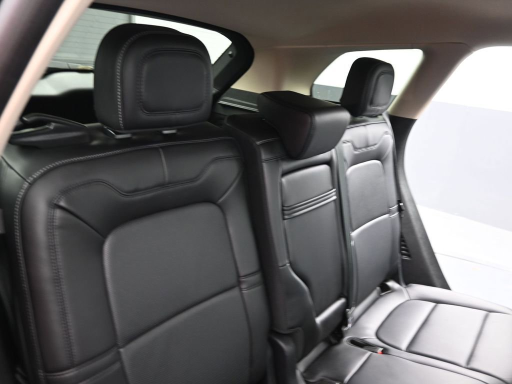 Used 2024 Lincoln Corsair Reserve image 52