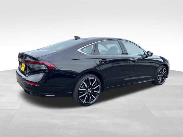 New 2026 Honda Accord Touring image 8