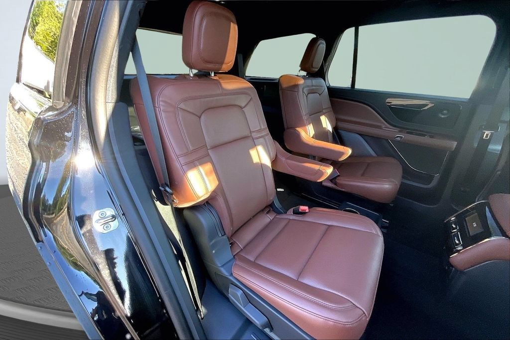 New 2026 Lincoln Aviator Reserve RWD image 10
