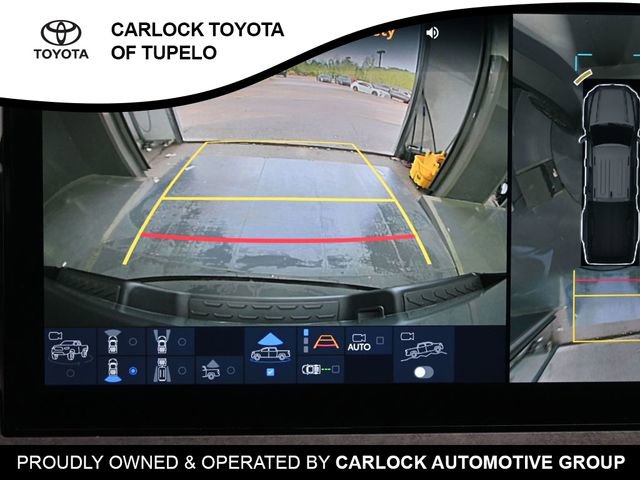 Used 2025 Toyota Tacoma Trailhunter image 12
