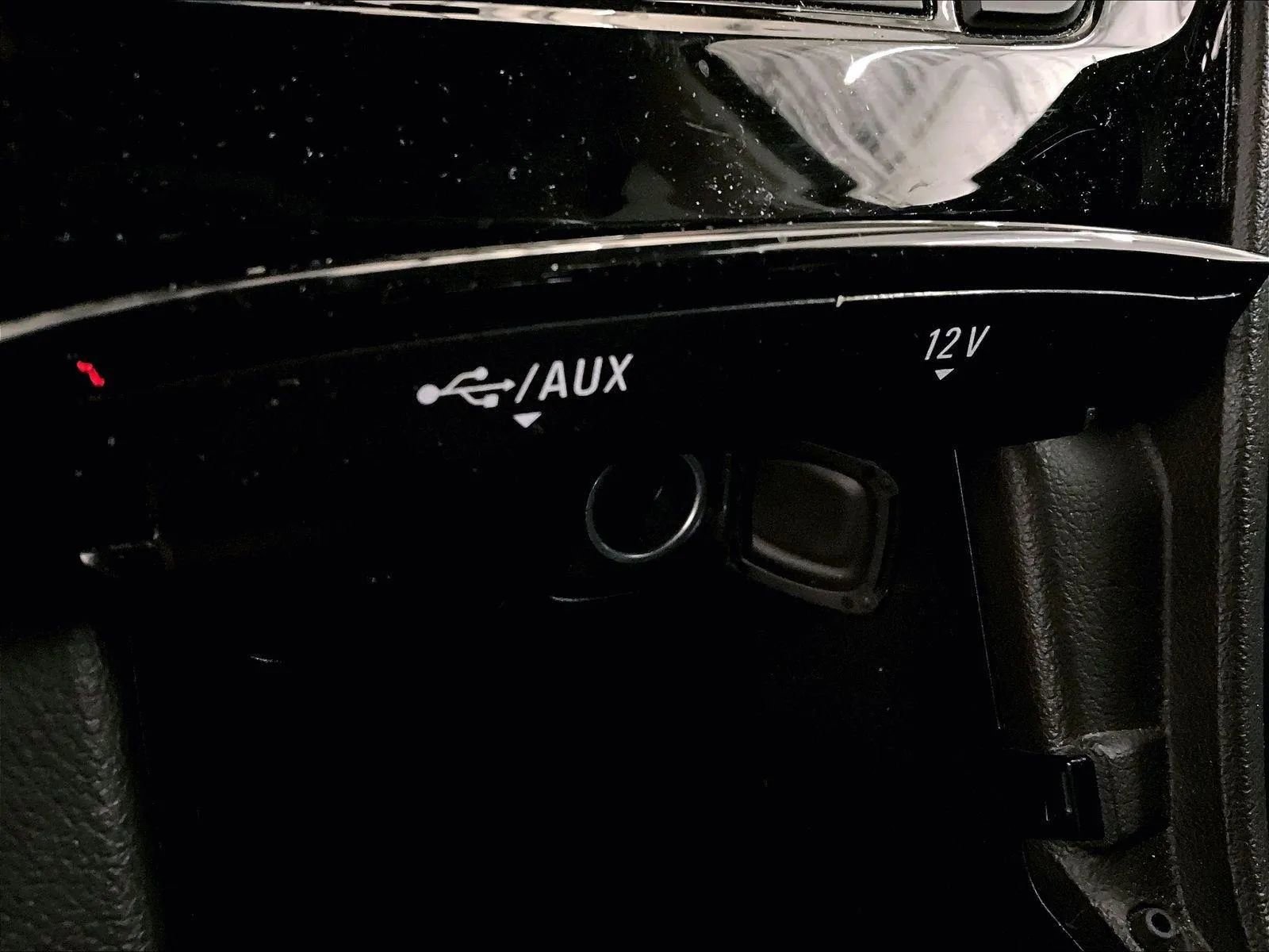 Used 2019 Buick Encore Preferred image 31