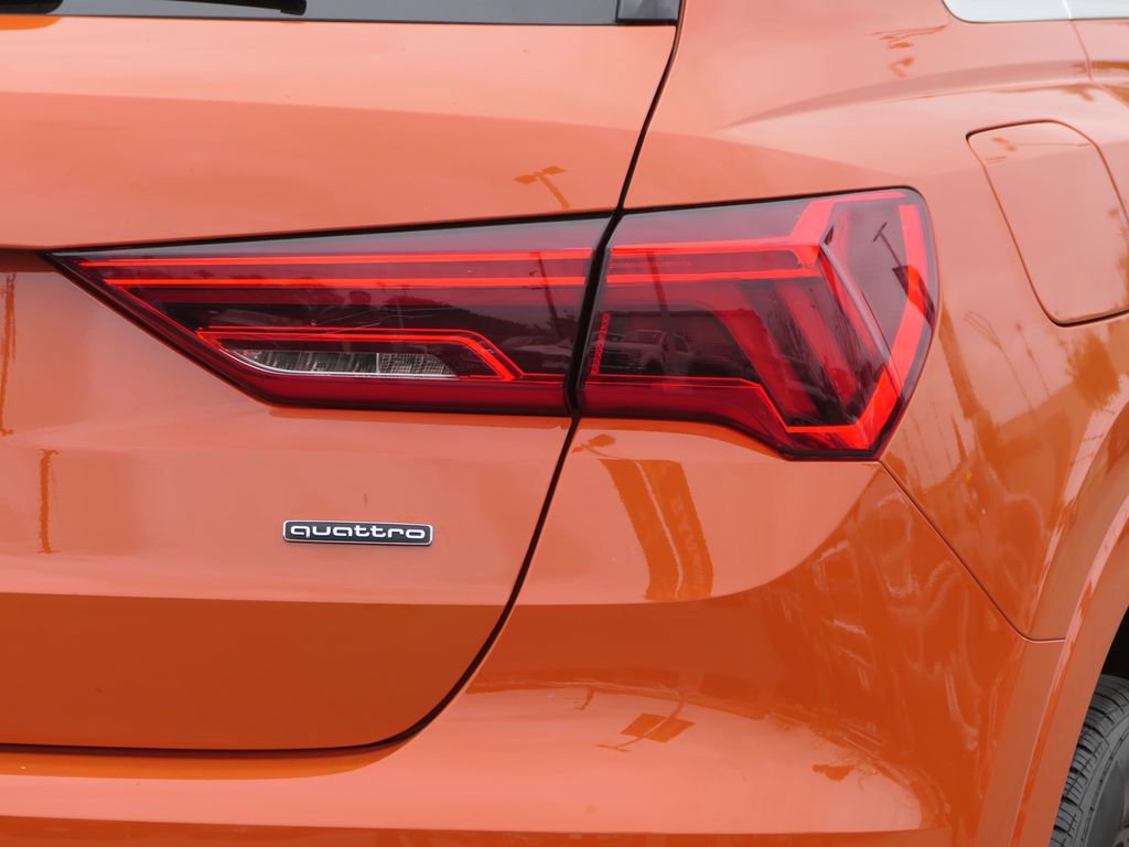 Used 2024 Audi Q3 2.0T Premium image 5