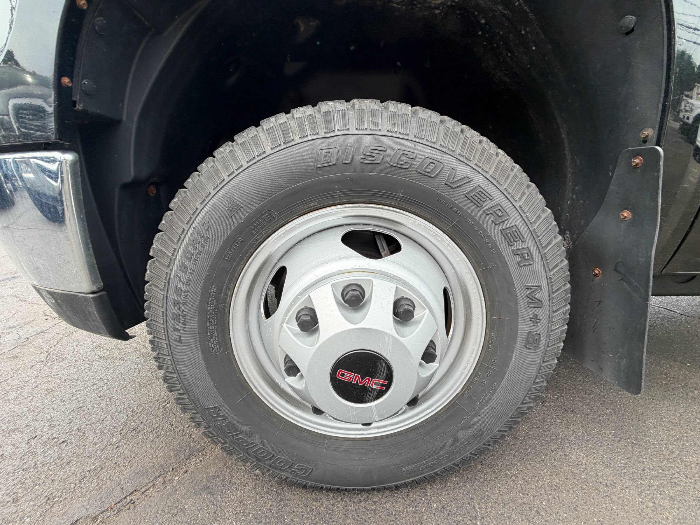 Used 2013 GMC Sierra 3500 W/T w/ Snow Plow Prep Package AWD/4WD image 14