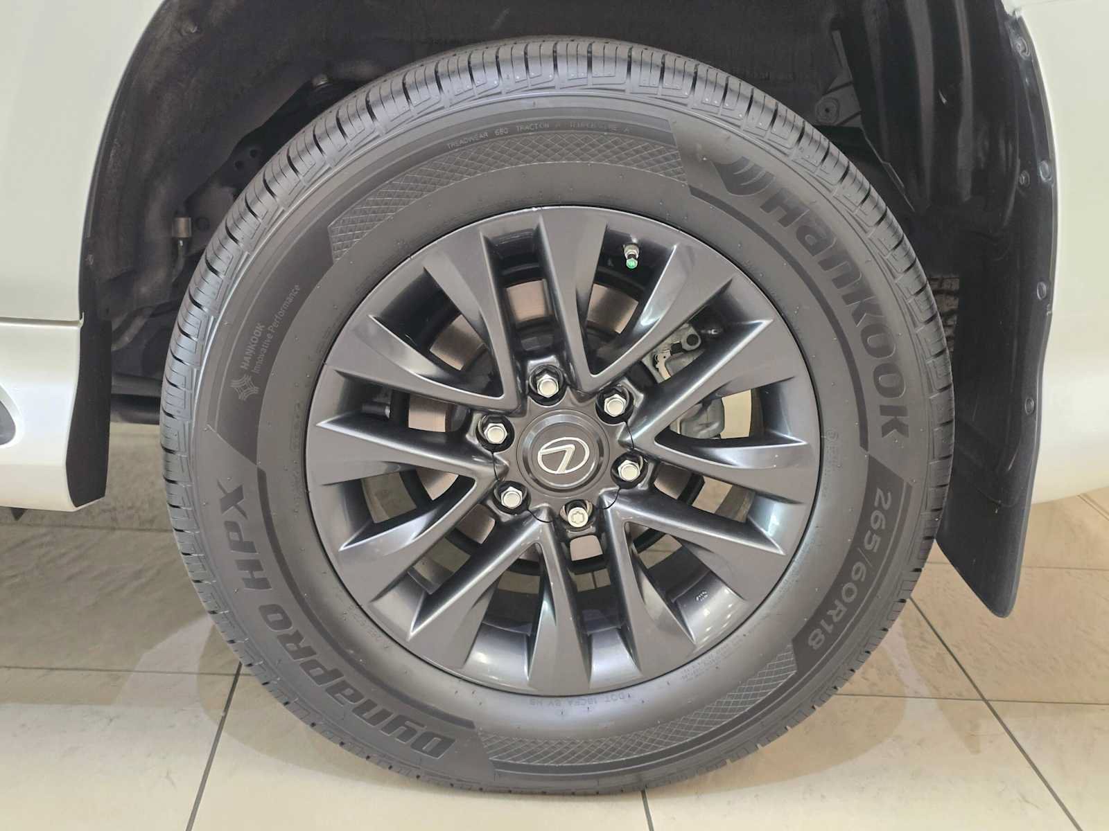 Used 2021 Lexus GX 460 Premium w/ Premium Package AWD/4WD image 8