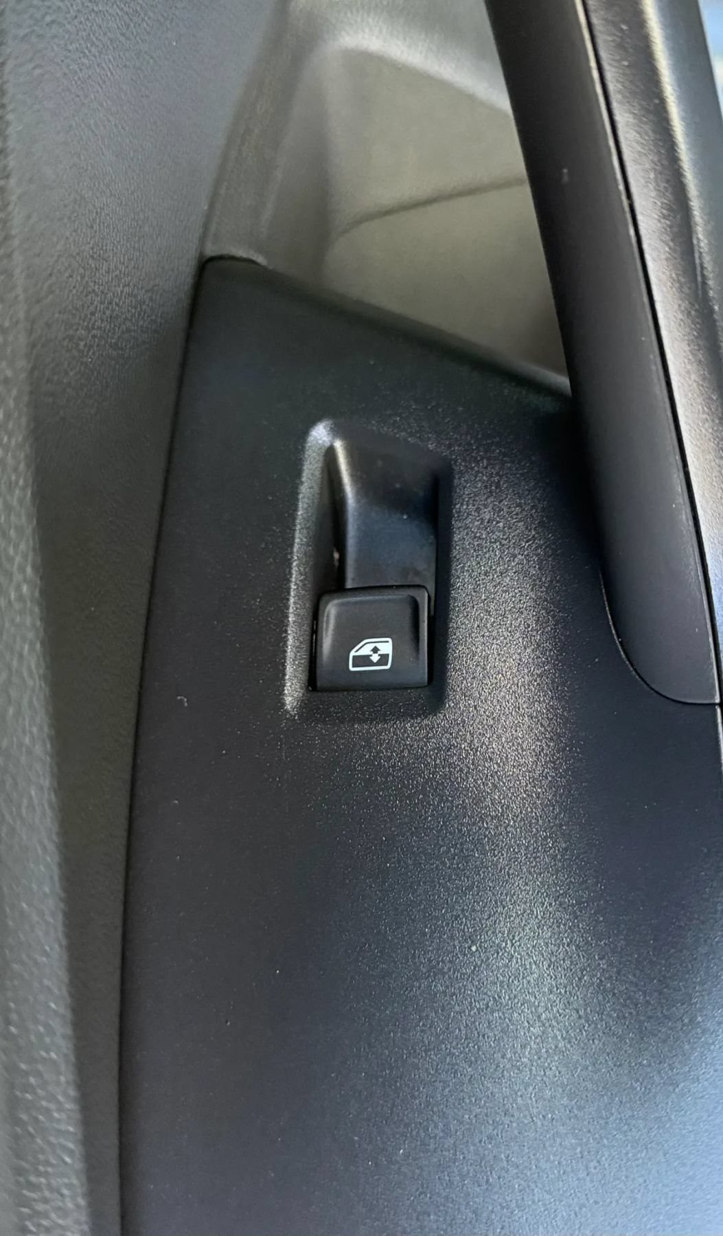 Used 2020 Volkswagen Jetta S FWD image 29