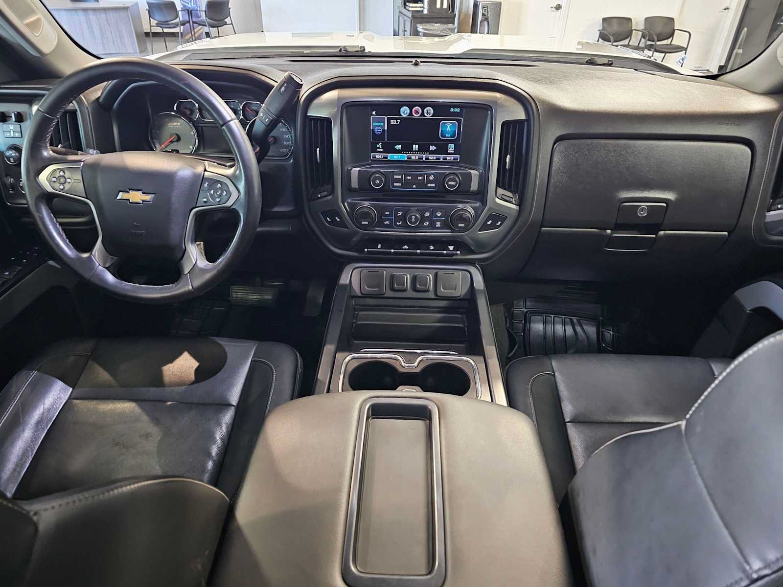 Used 2015 Chevrolet Silverado 3500 LTZ AWD/4WD image 19