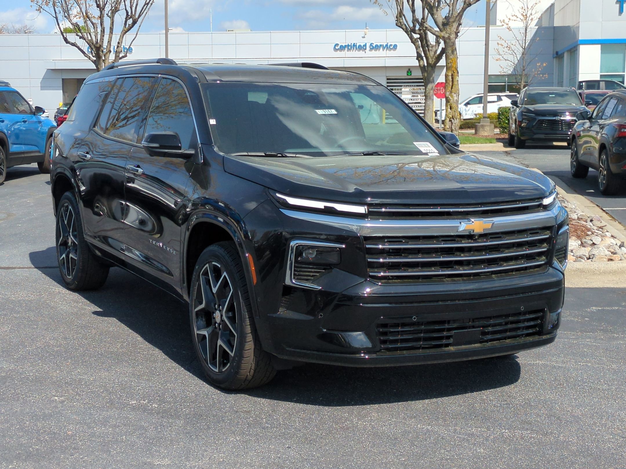 New 2026 Chevrolet Traverse High Country FWD video 2