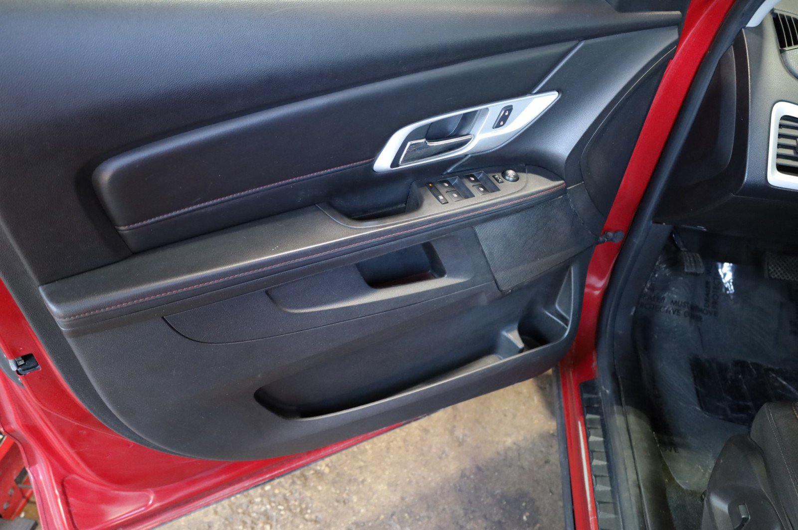 Used 2014 GMC Terrain SLE FWD image 20