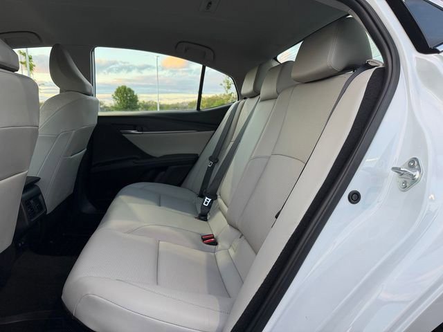 Certified 2025 Toyota Camry XLE AWD/4WD image 15