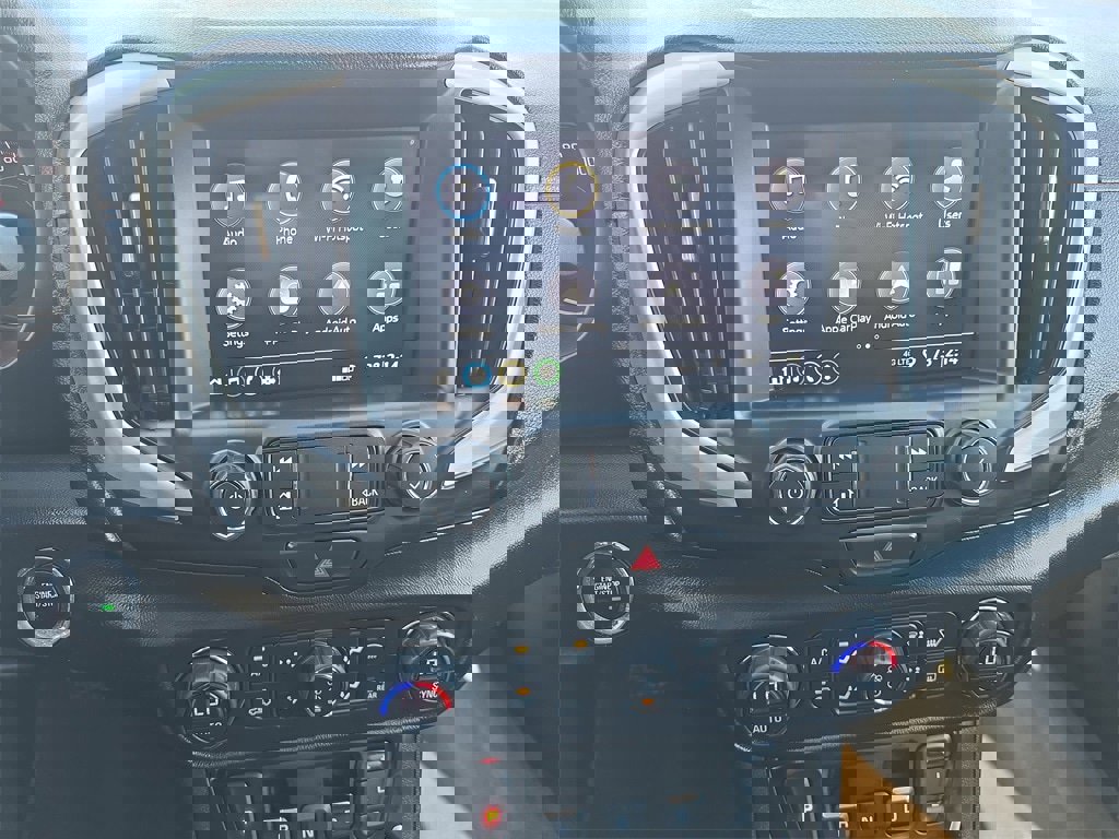 Used 2020 GMC Terrain SLT image 20