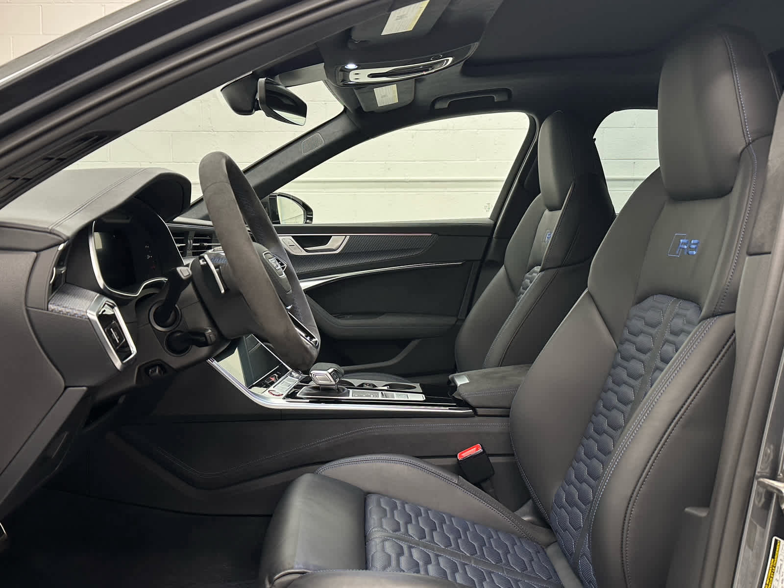 Used 2025 Audi RS 6 performance image 11