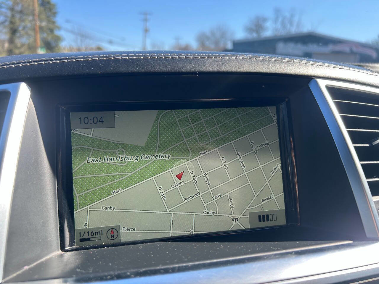 Used 2013 Mercedes-Benz GL 550 4MATIC image 16