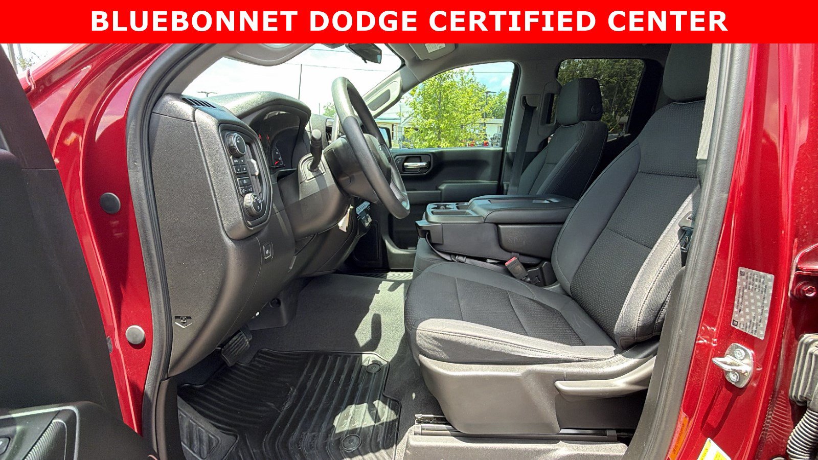 Used 2019 Chevrolet Silverado 1500 Custom Trail Boss w/ Custom Convenience Package AWD/4WD image 11