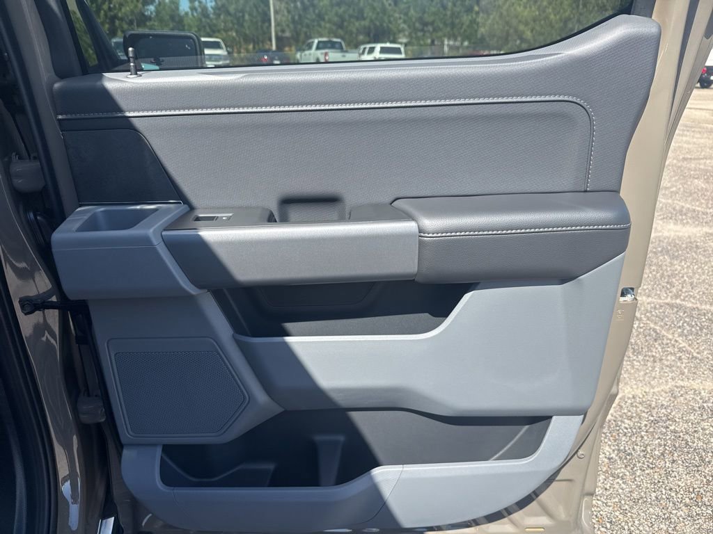 New 2026 Ford F150 XLT image 28