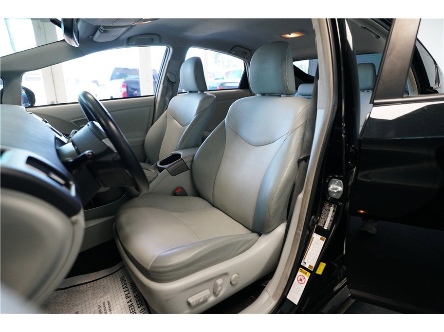 Used 2014 Toyota Prius Four image 11