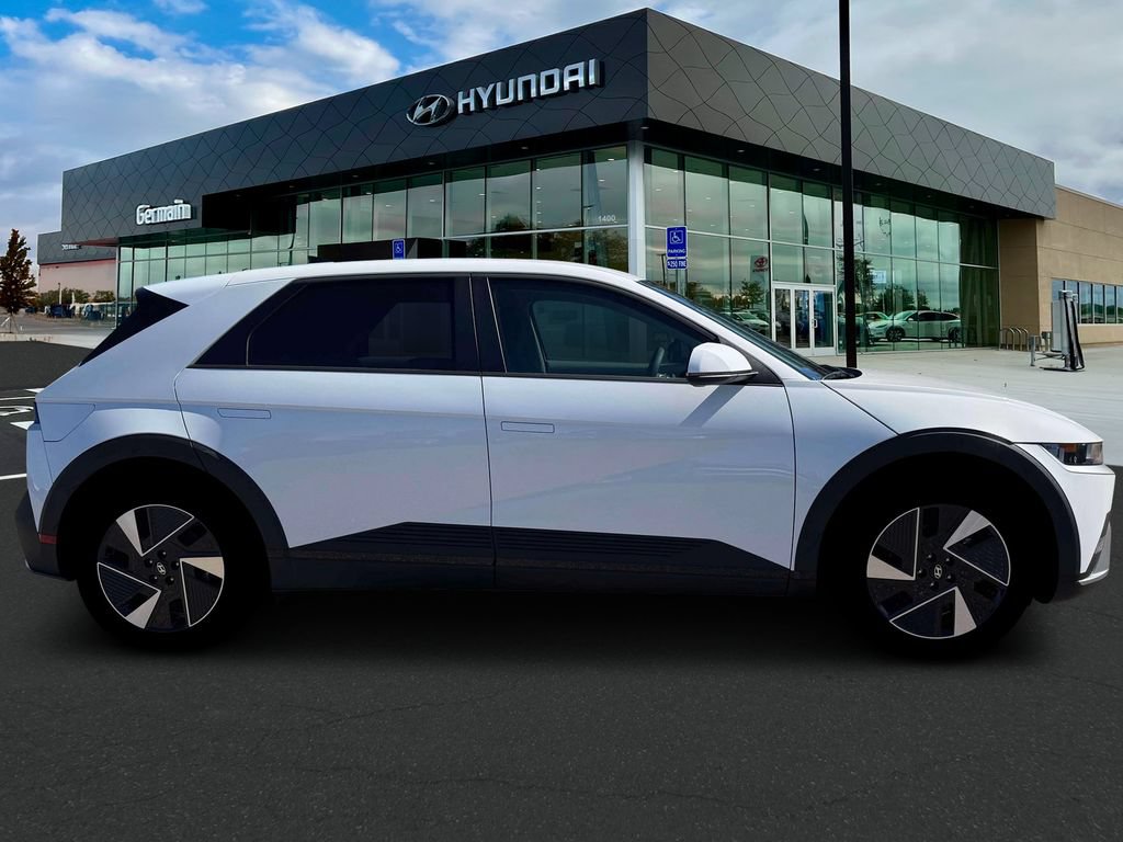 New 2026 Hyundai Ioniq 5 SE AWD/4WD image 9