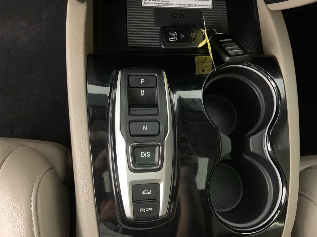 Used 2022 Honda Pilot Elite image 16