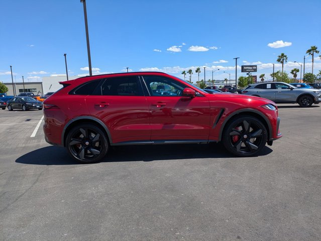 Used 2021 Jaguar F-PACE SVR image 4