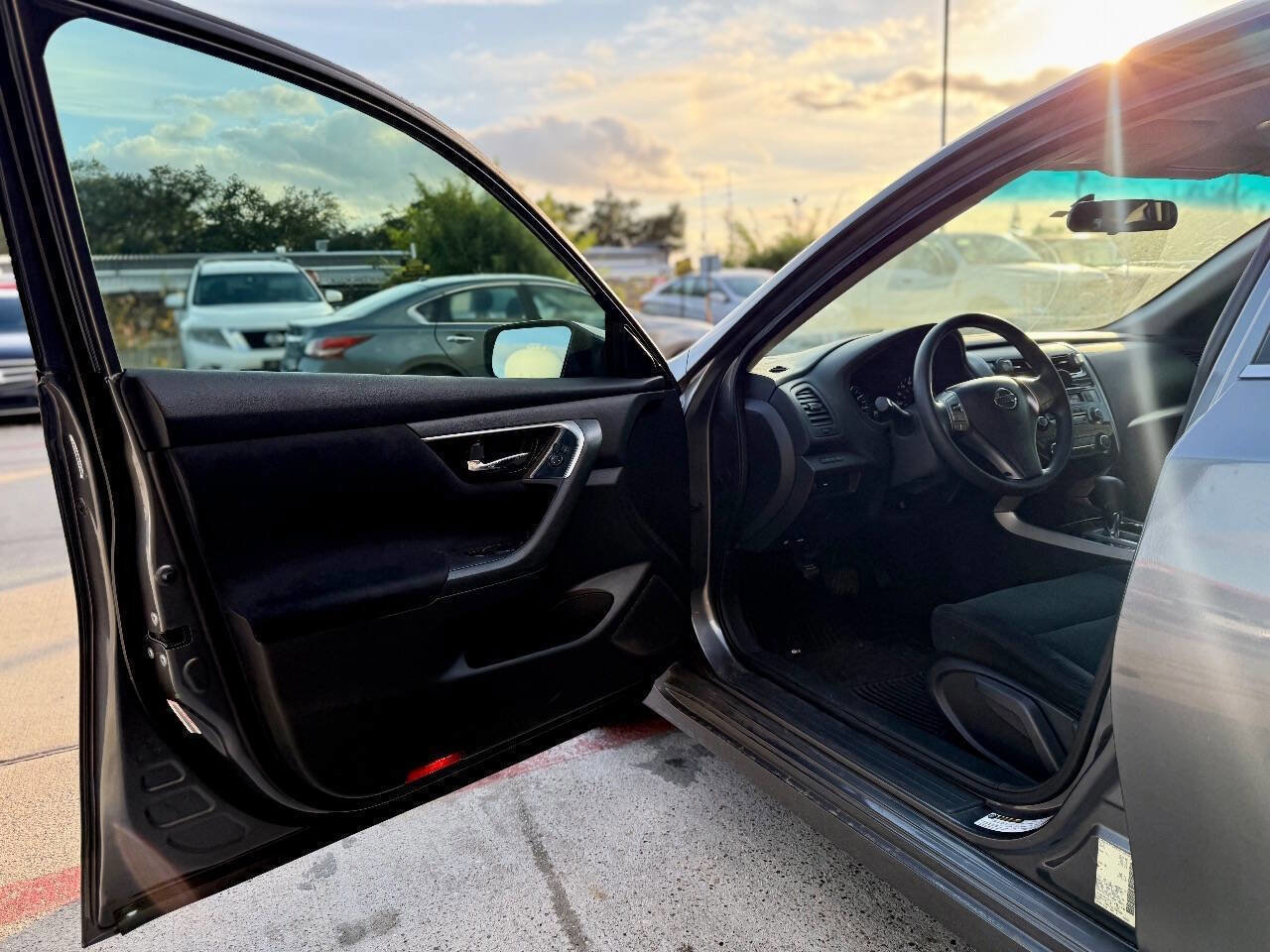 Used 2014 Nissan Altima 2.5 image 10